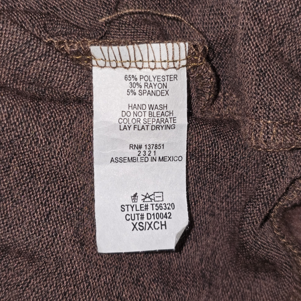 🌟 Gaze V-Neck Sweater in Warm Brown - Picture 4 of 4